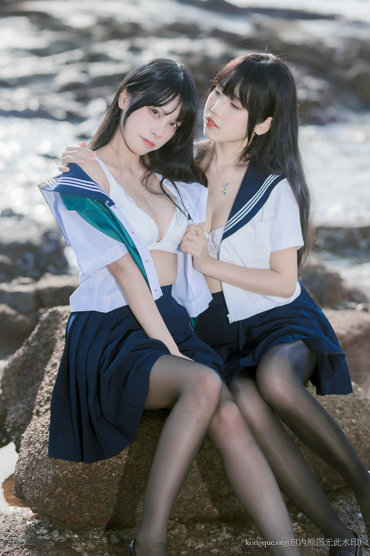 三無人型_NO.004_&不呆猫_水手服百合黑丝_0018